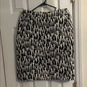 New York & Company Black and White Pencil Skirt